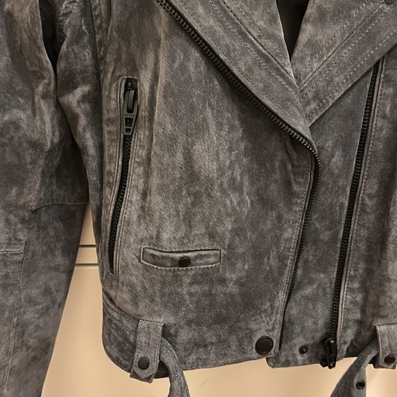 BlankNYC Suede Moto Jacket - Picture 4 of 8